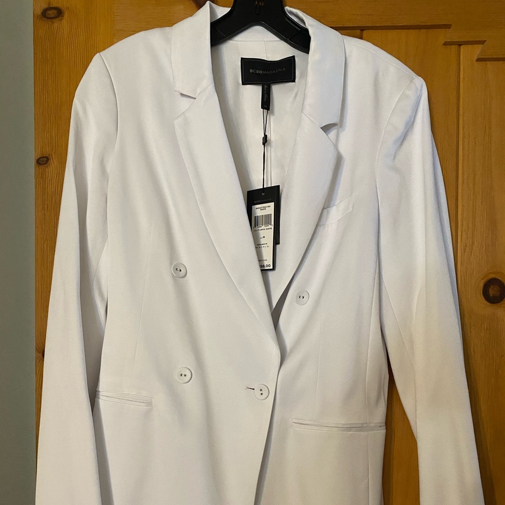 BCBGMAXAZRIA OPTIC WHITE BLAZER